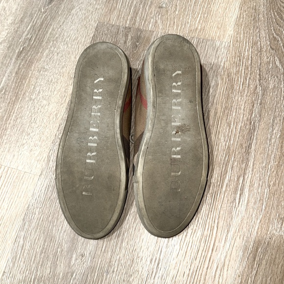 Burberry sneakers - Picture 5 of 7